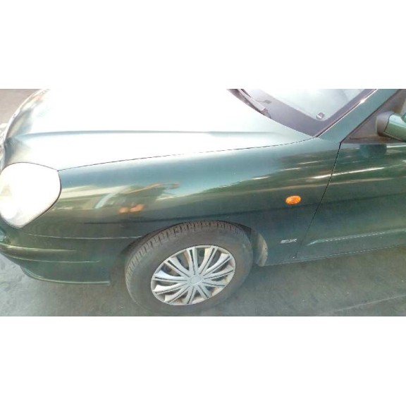 daewoo nubira berlina del año 2001