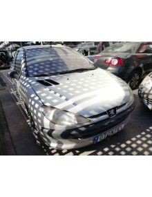 peugeot 206 berlina del año 2002