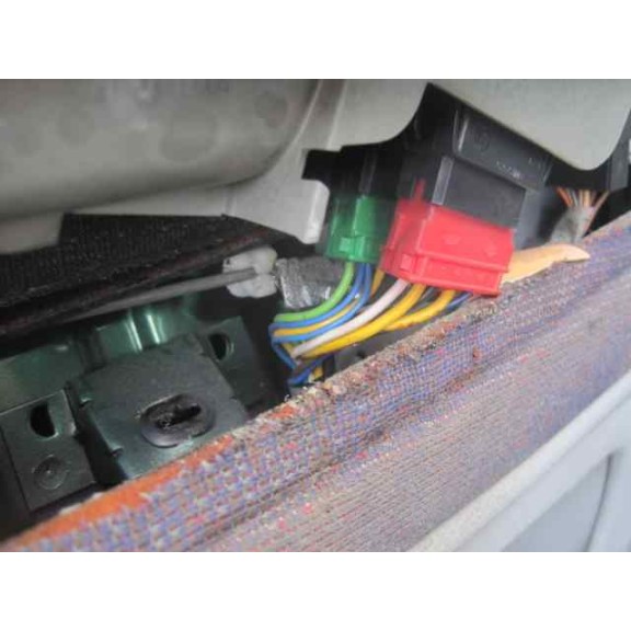 renault twingo (co6) del año 2002