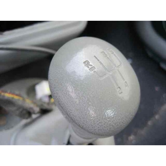 renault twingo (co6) del año 2002