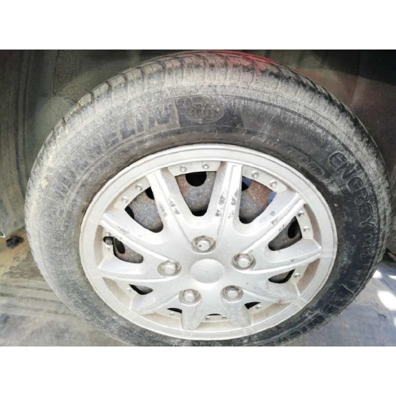 peugeot 206 berlina del año 2002