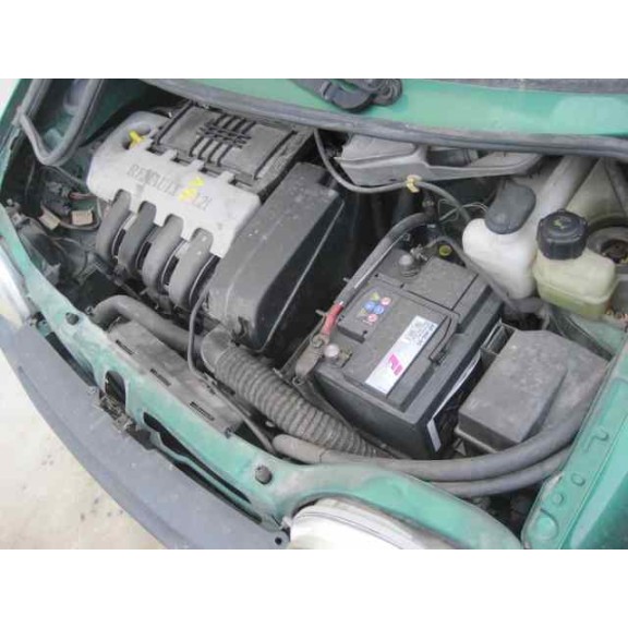 renault twingo (co6) del año 2002