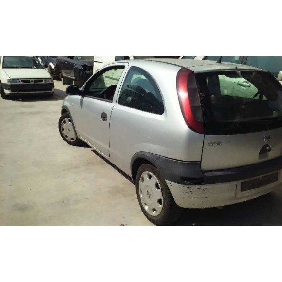opel corsa c del año 2002