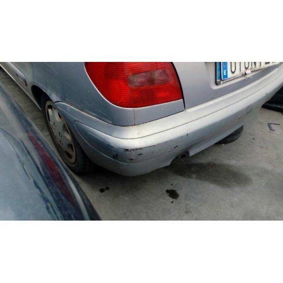 citroën xsara berlina del año 2002