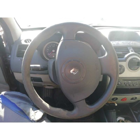 renault megane ii berlina 5p del año 2004