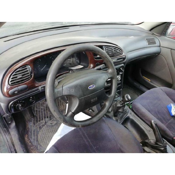 ford mondeo berlina (gd) del año 2000