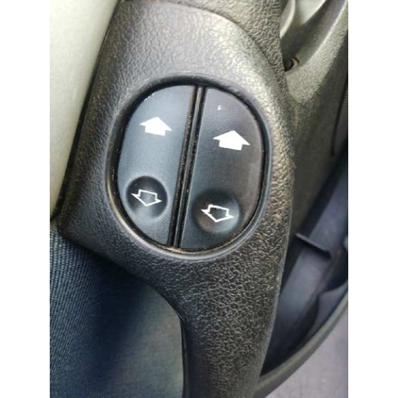 ford ka (ccq) del año 2004