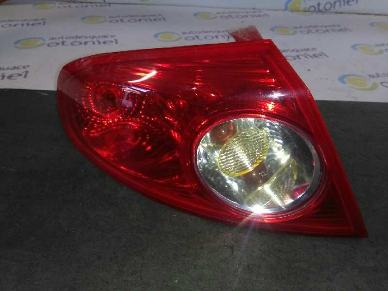 Recambio de piloto trasero izquierdo para daewoo lacetti cdx referencia OEM IAM EXTERIOR  