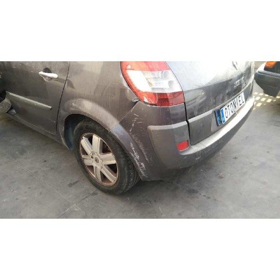 renault scenic ii del año 2005