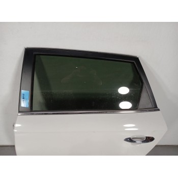 Recambio de puerta trasera izquierda para kia carens iv 1.7 crdi referencia OEM IAM 77003A4000  