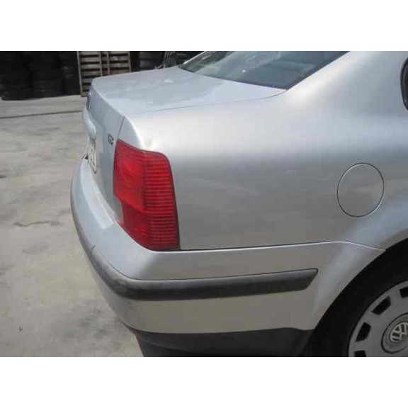 volkswagen passat berlina (3b2) del año 2000