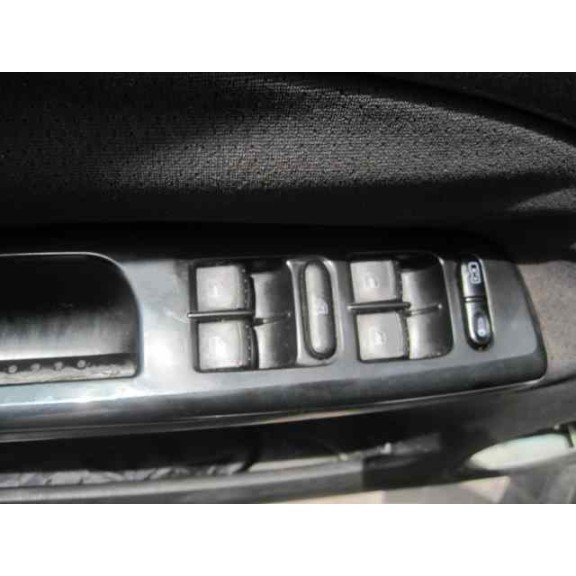 volkswagen passat berlina (3b2) del año 2000