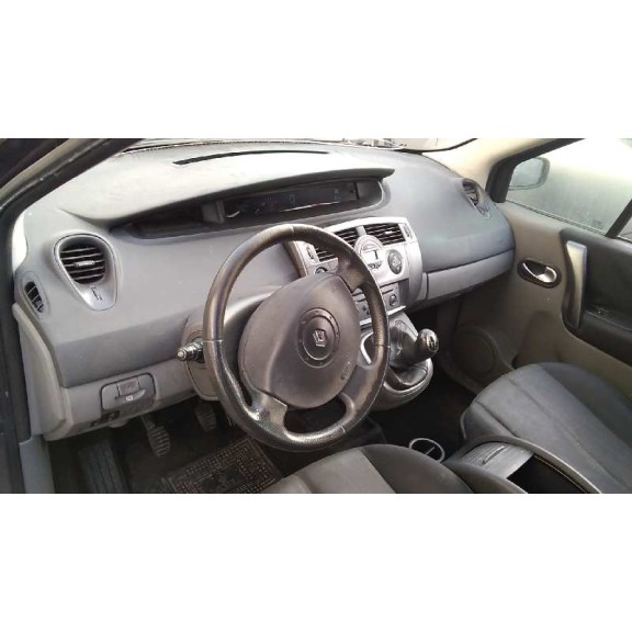 renault scenic ii del año 2005