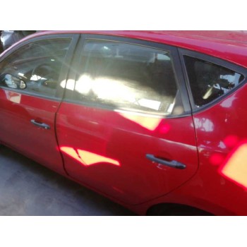 PUERTA TRASERA IZQUIERDA 770032R010 