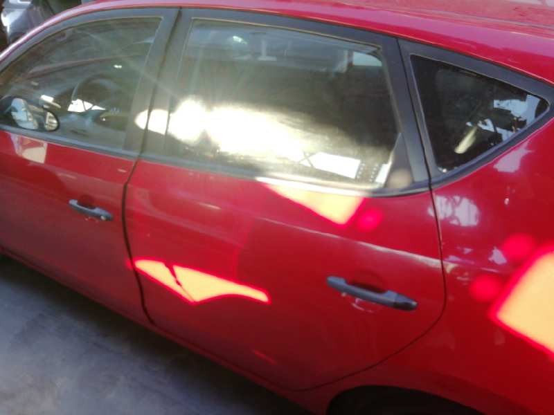 Recambio de puerta trasera izquierda para hyundai i30 classic referencia OEM IAM 770032R010  