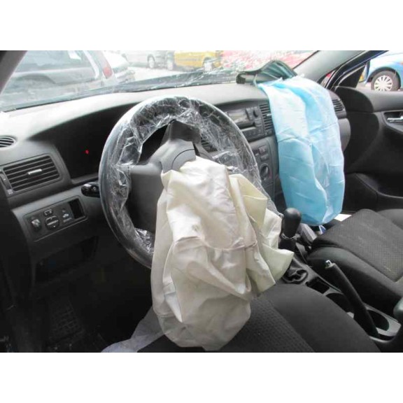 toyota corolla (e12) del año 2005