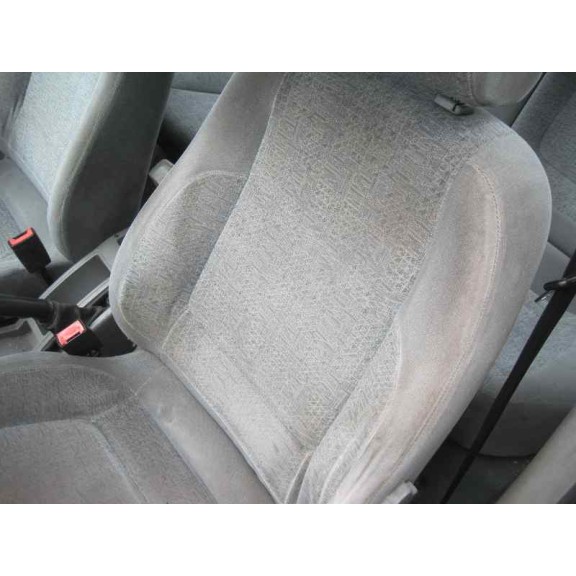 daewoo nubira berlina del año 1999