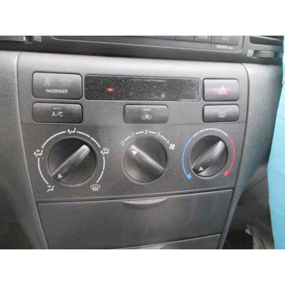 toyota corolla (e12) del año 2005