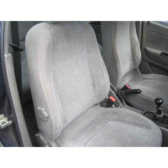 daewoo nubira berlina del año 1999