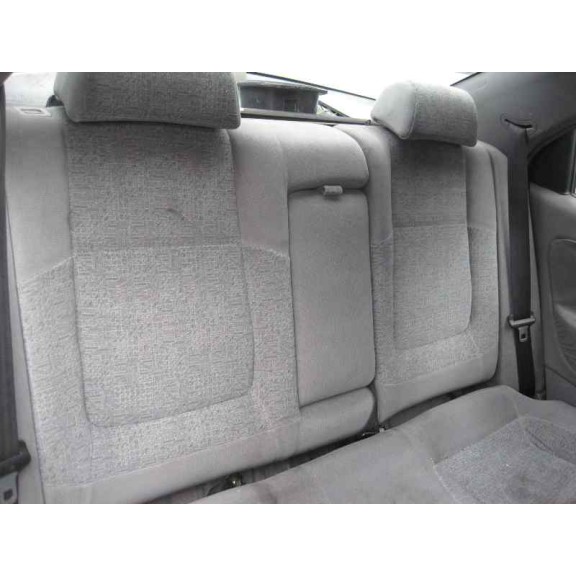 daewoo nubira berlina del año 1999