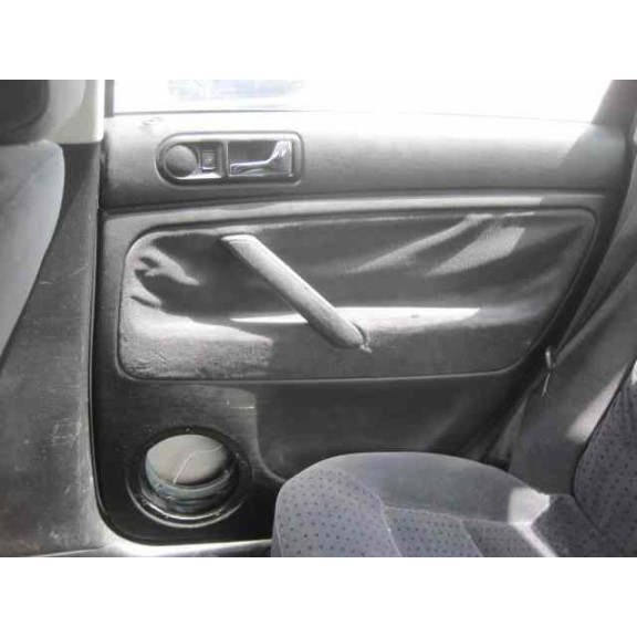 volkswagen passat berlina (3b2) del año 2000