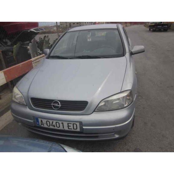 opel astra g berlina del año 1999