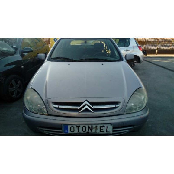 citroën xsara berlina del año 2000