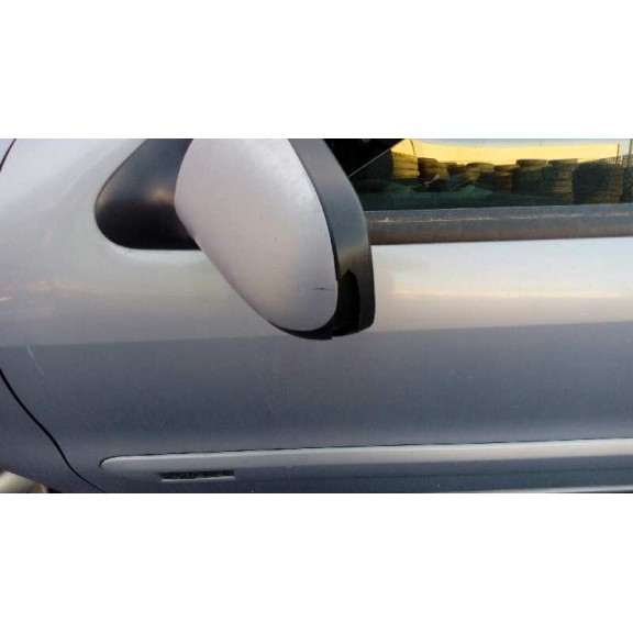 citroën xsara berlina del año 2000