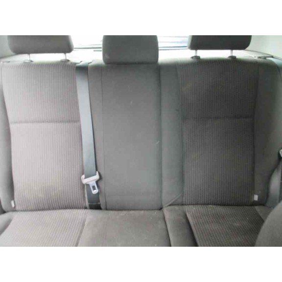 toyota corolla (e12) del año 2005