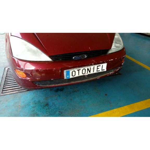 ford focus berlina (cak) del año 2000