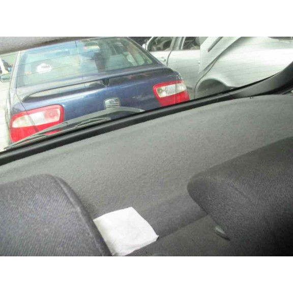 toyota corolla (e12) del año 2005