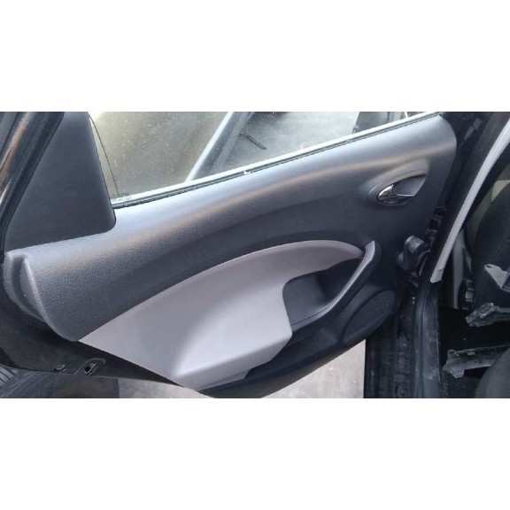 seat ibiza (6j5) del año 2015