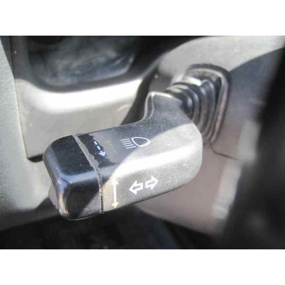 opel astra g berlina del año 2000