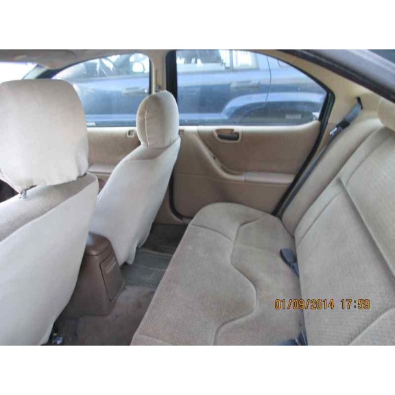 chrysler stratus berlina (ja) del año 2000