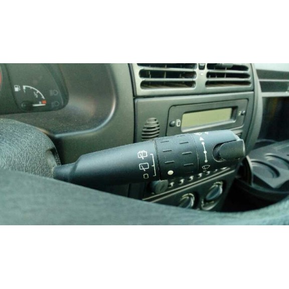 citroën xsara berlina del año 2000