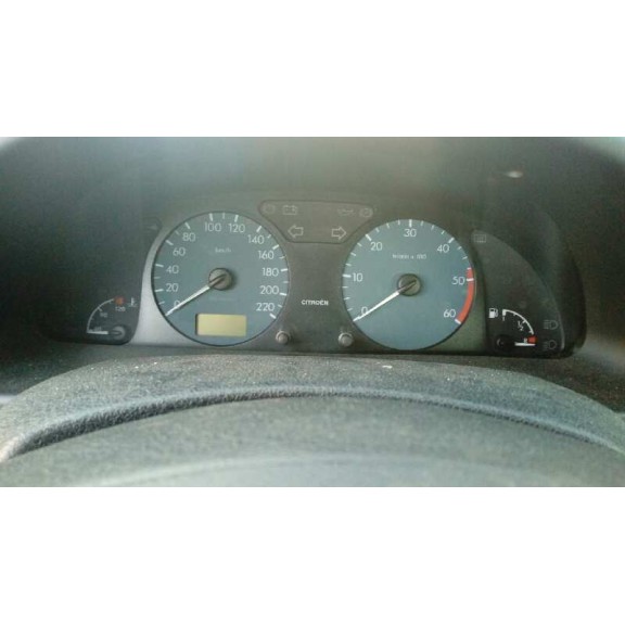 citroën xsara berlina del año 2000