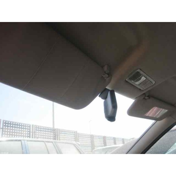 opel astra g berlina del año 2000