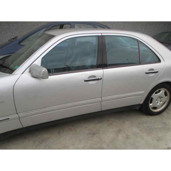 mercedes-benz clase e (w210) berlina diesel del año 1998