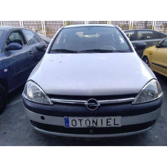 opel corsa c del año 2002
