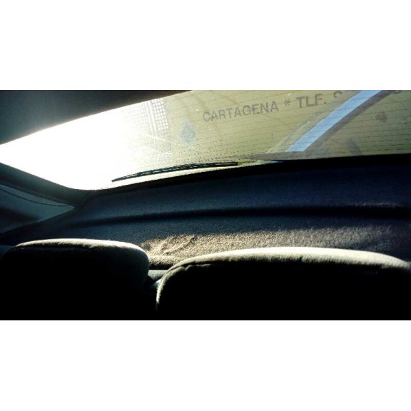 citroën xsara berlina del año 2000