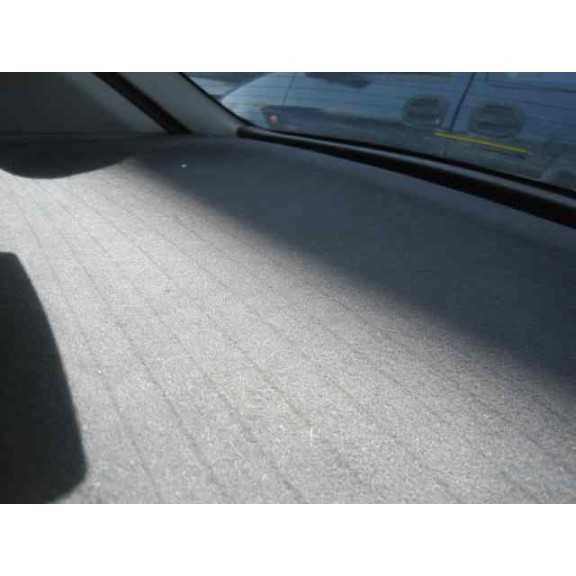 opel astra g berlina del año 2000