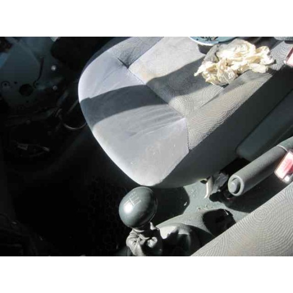 renault megane i berlina hatchback (ba0) del año 1999