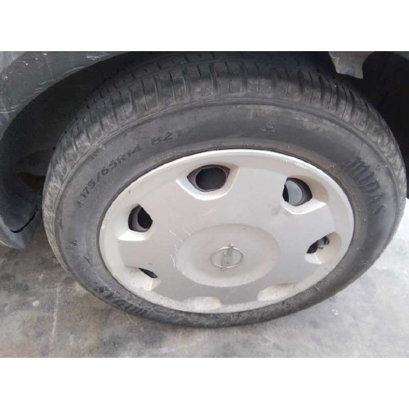 opel corsa c del año 2002