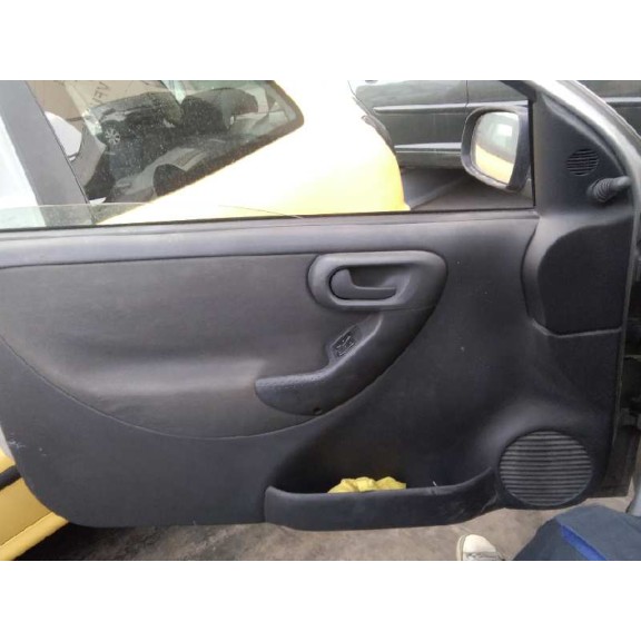 opel corsa c del año 2002