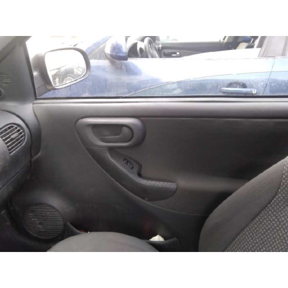 opel corsa c del año 2002