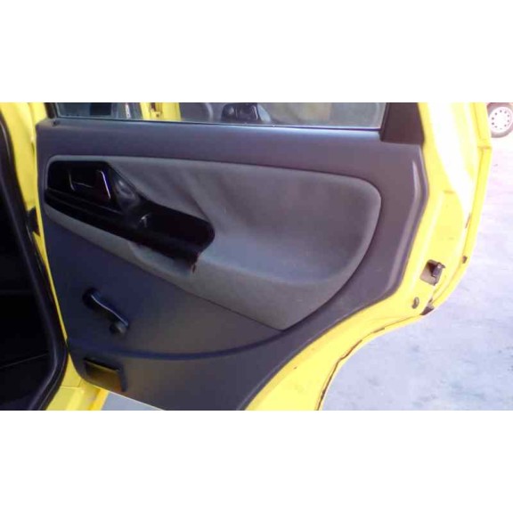 seat ibiza (6k1) del año 2001