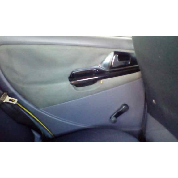 seat ibiza (6k1) del año 2001