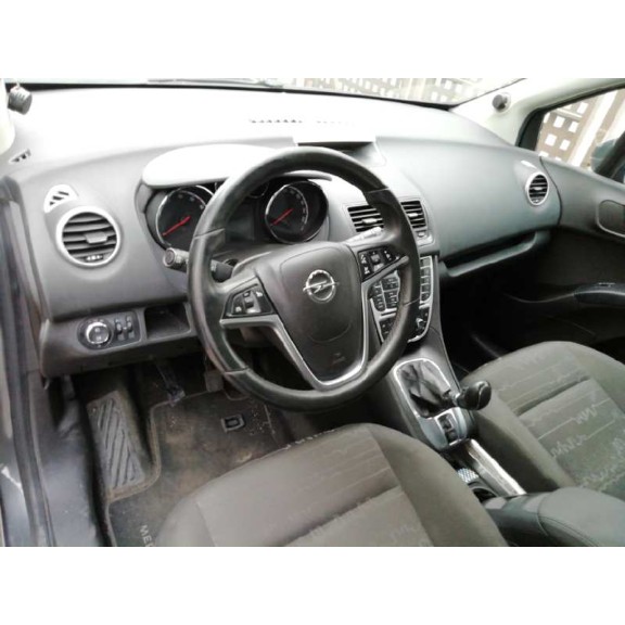 opel meriva b del año 2012