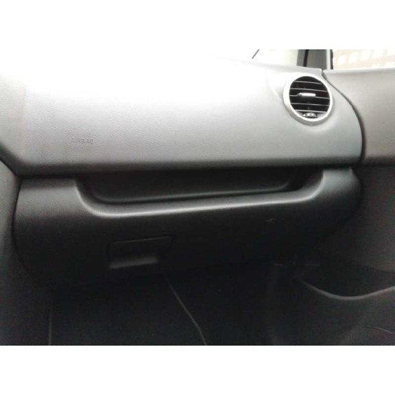 opel meriva b del año 2012