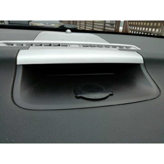 opel meriva b del año 2012